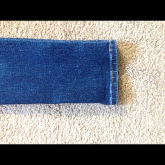 Rag and Bone. Size 28. Mid rise. - Picture 7 of 8